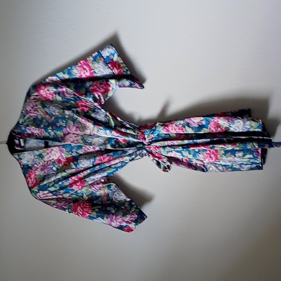 Vintage Copacabana Satin Feel Short Robe Floral Size Medium - Picture 5 of 13